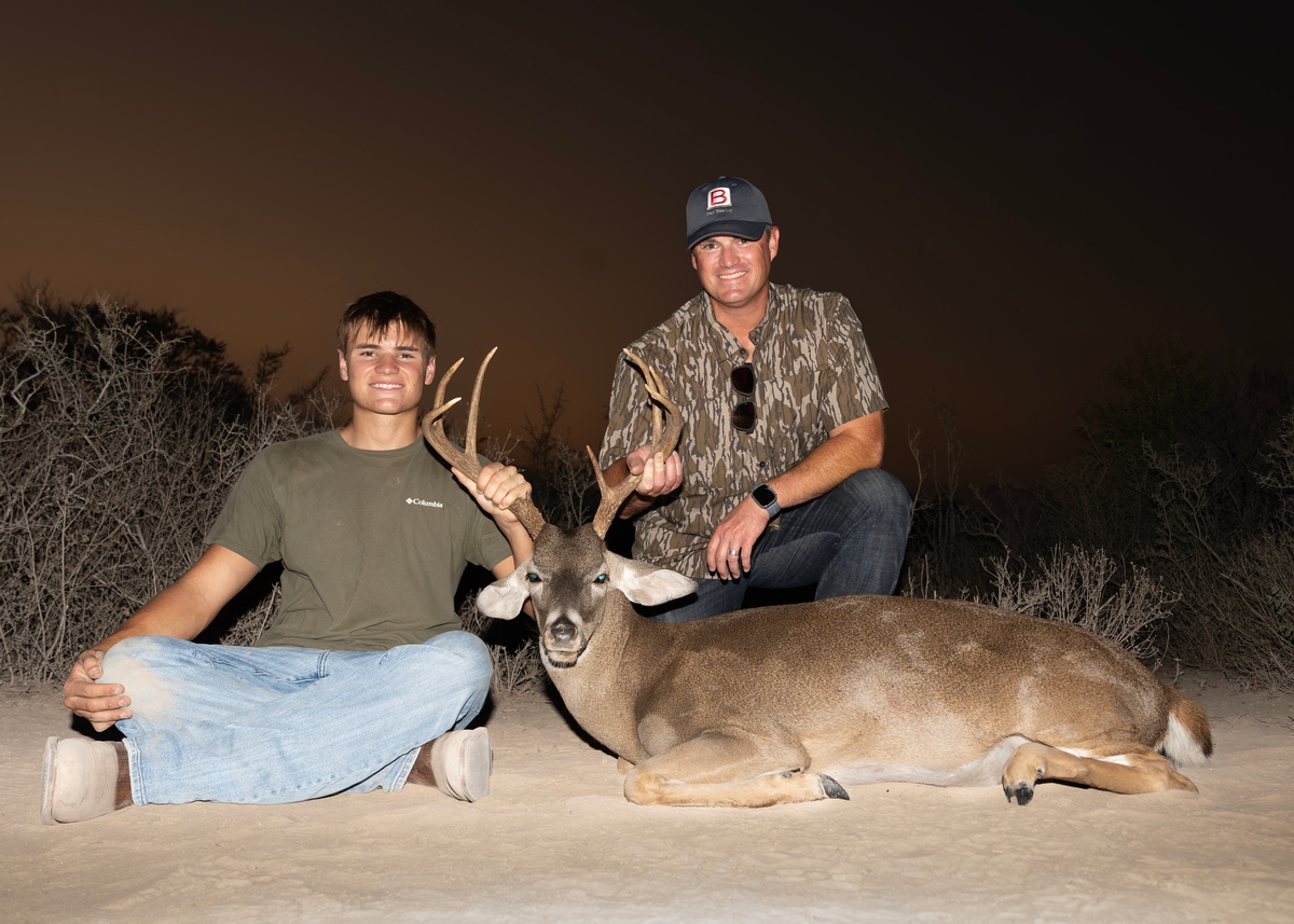 Santa Cruz Ranch Whitetail Hunts Photo Gallery